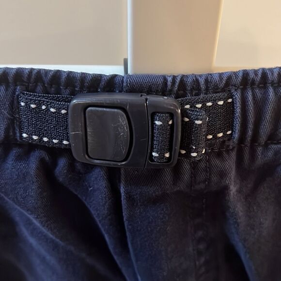 Lands End boys size 7 navy cargo pants. - Picture 2 of 4